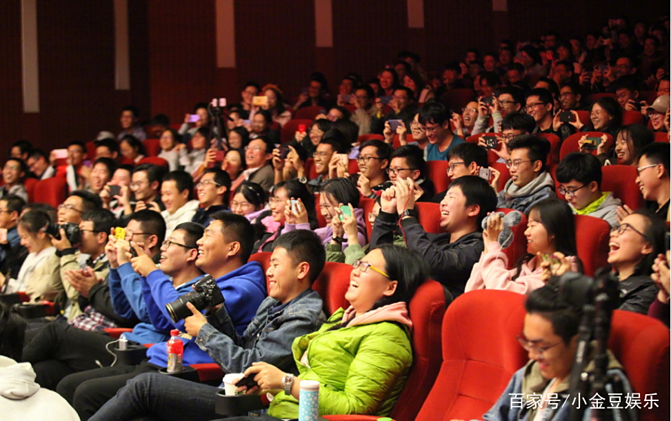 开云在线-切尔西前途光明！，Doinb新星领先优势明显表现突出观众掌声雷动-开云在线